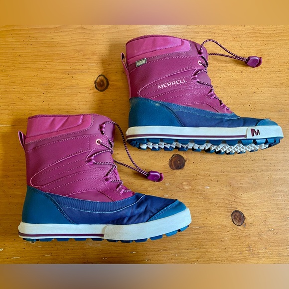 Merrell Snow Bank 2.0 Boot, Waterproof, Size 4, Berry - Picture 2 of 10